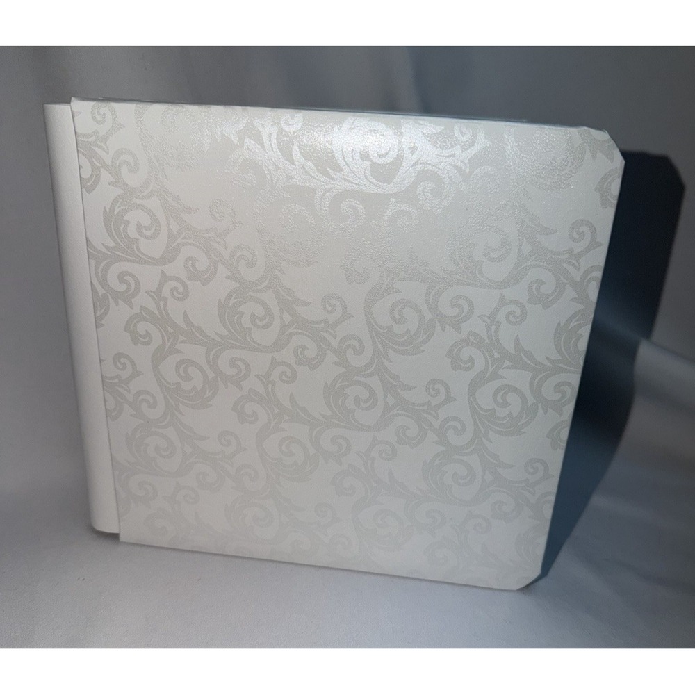 New in Box Creative Memories 7B Promise Album Wedding 7x7 Ivory - Picture 2 of 6